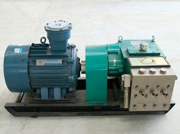 BRW80/20矿用乳化液泵站